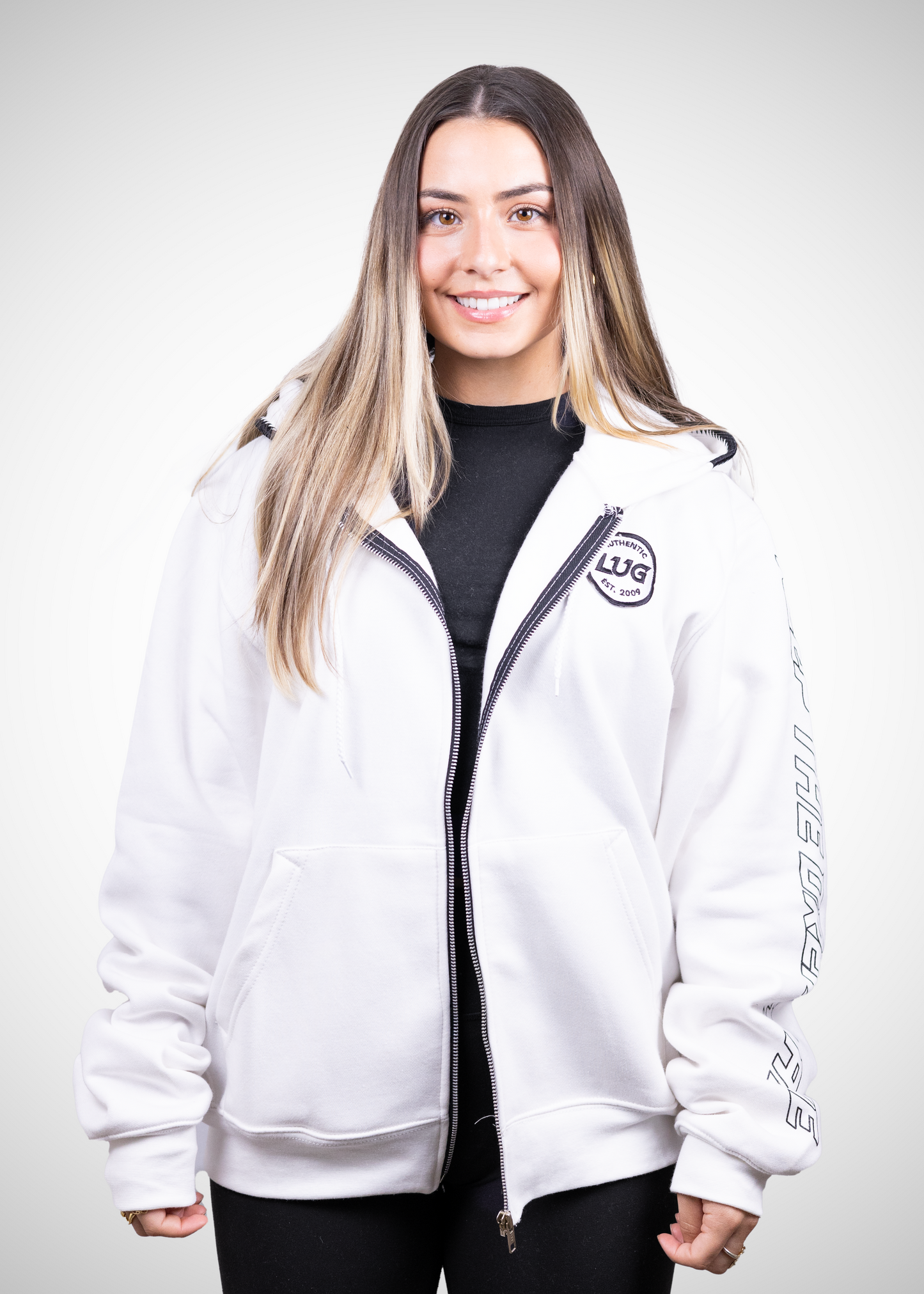 THE SLEEPOVER ZIP - WHITE
