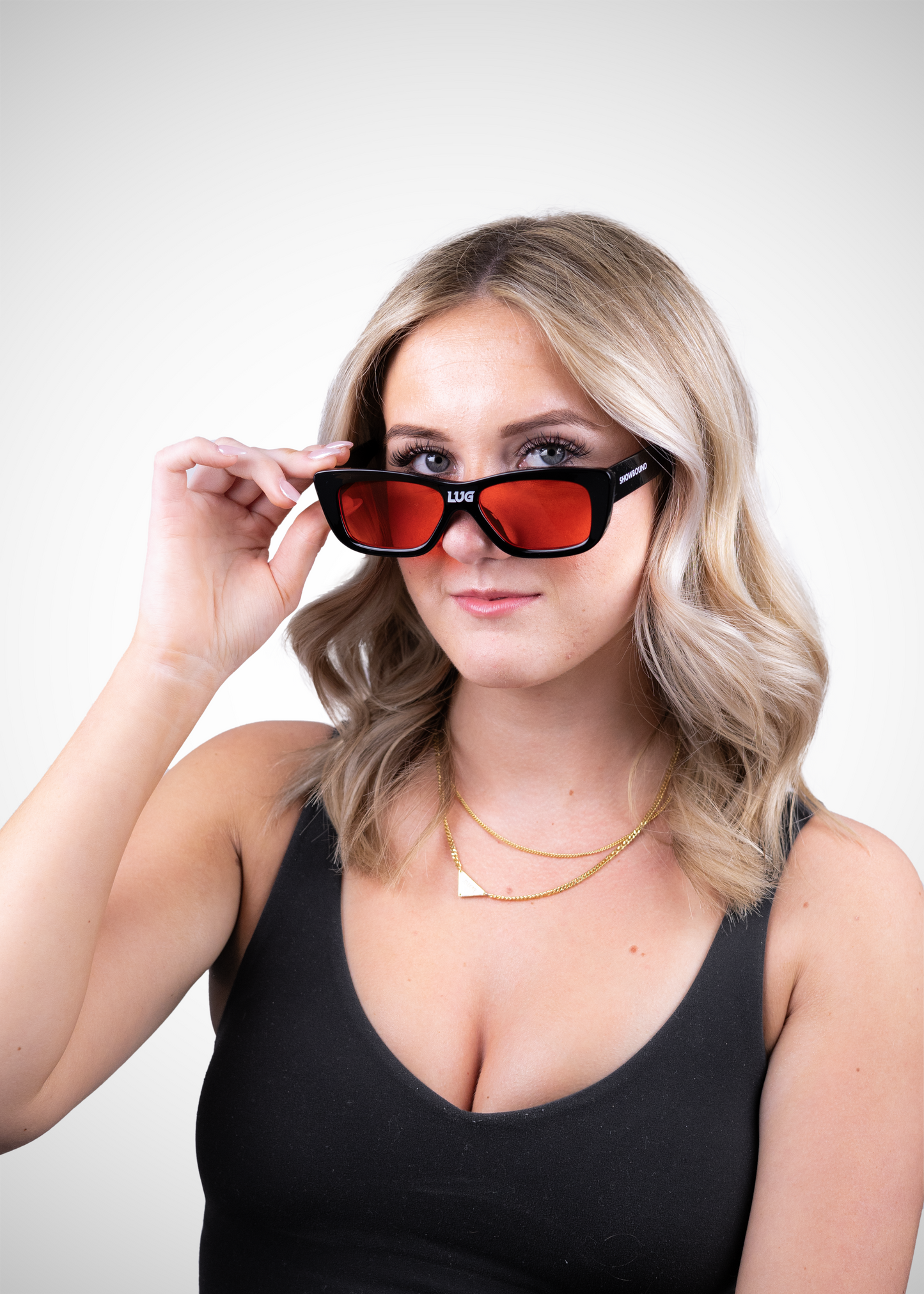 BLACK BUNNY SHOWBOUNDSHADES™